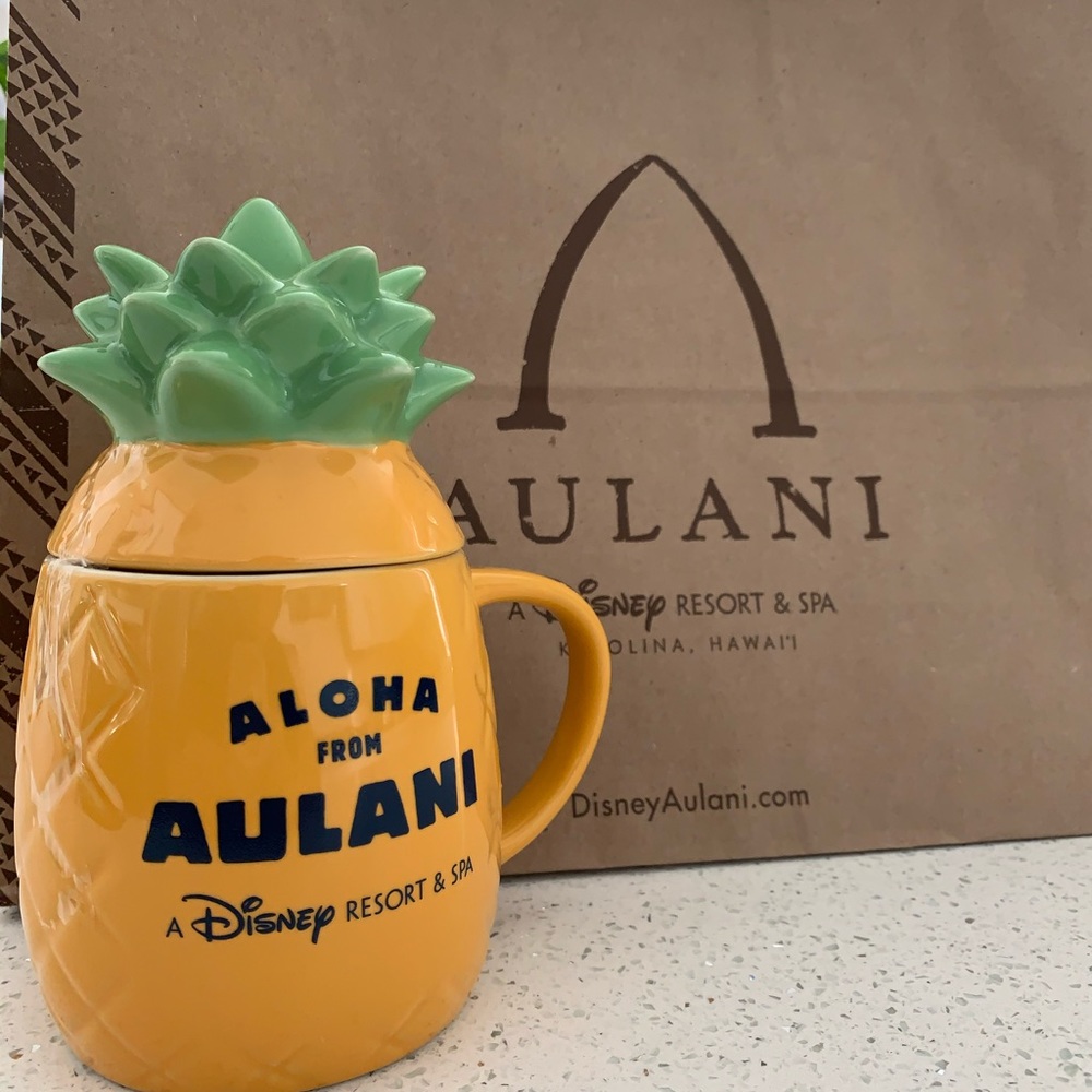 Aloha from Hawaii pineapple mug
